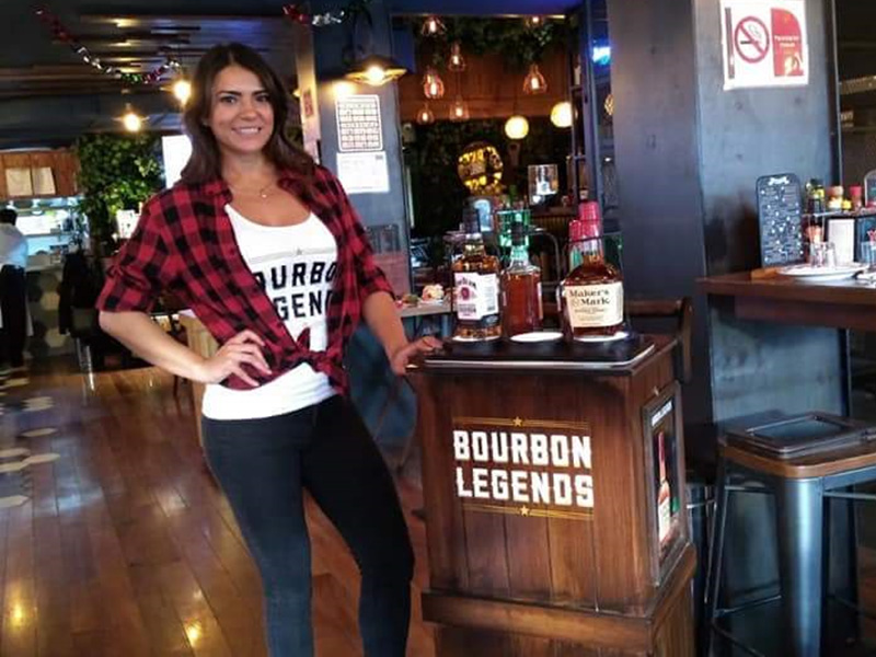 Jim Beam activacion centro de consumo